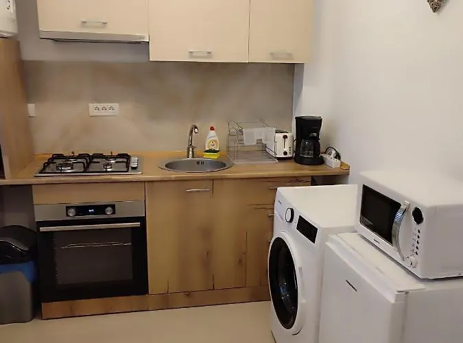 Julian\'S House